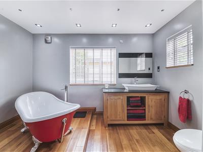 Superbly Appointed Bathroom